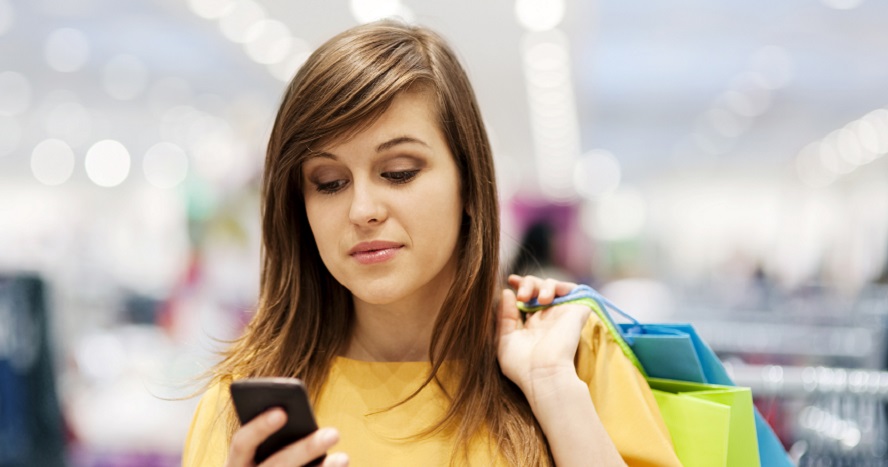woman-shopping-phone